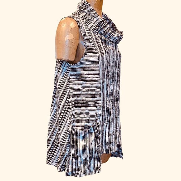 LIV BY HABITAT Lightweight Sleeveless Crinkle Tunic Top Striped Sz M #275H - Picture 2 of 9